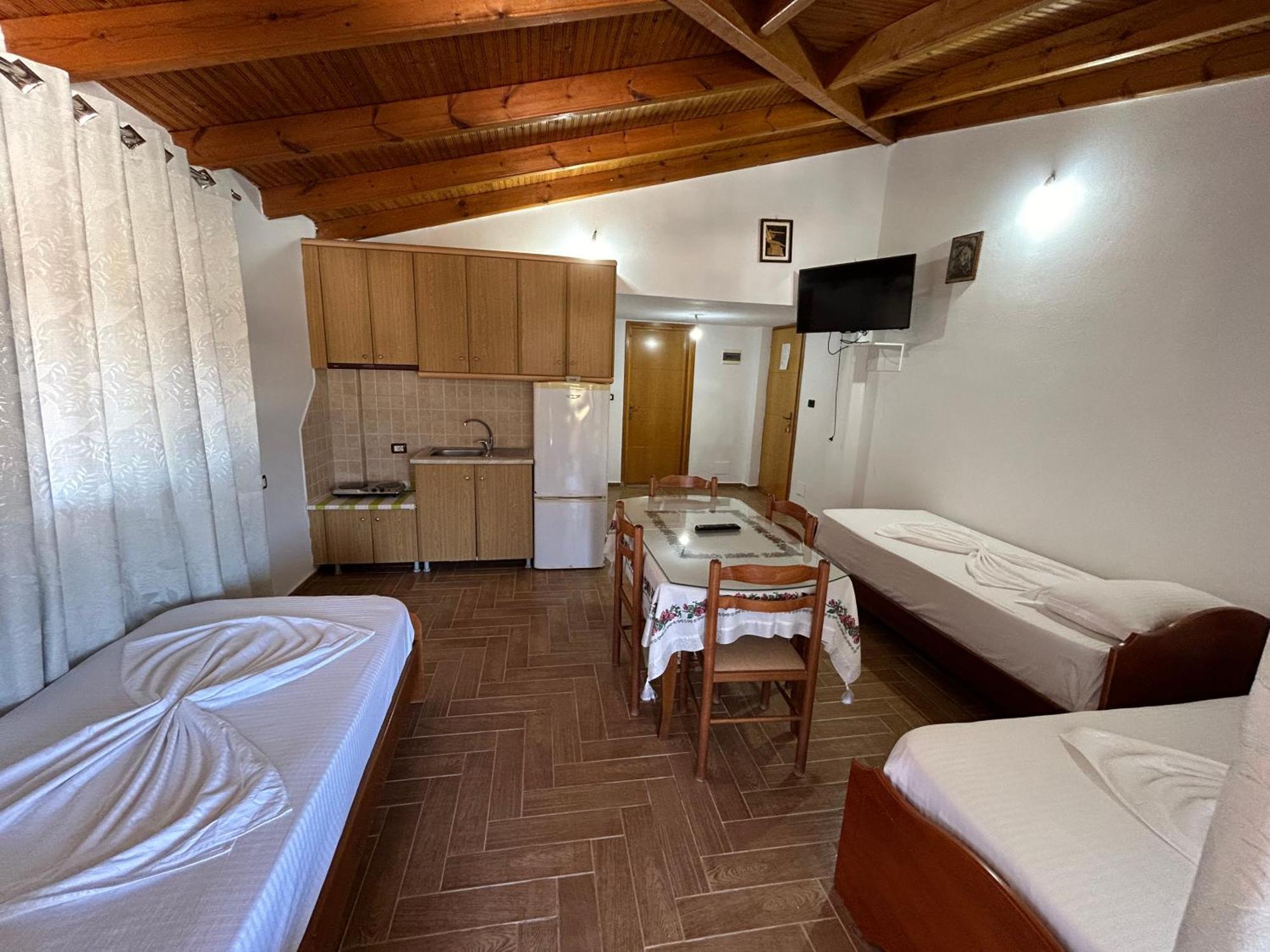 Caushi Apartments Ksamil Exterior foto