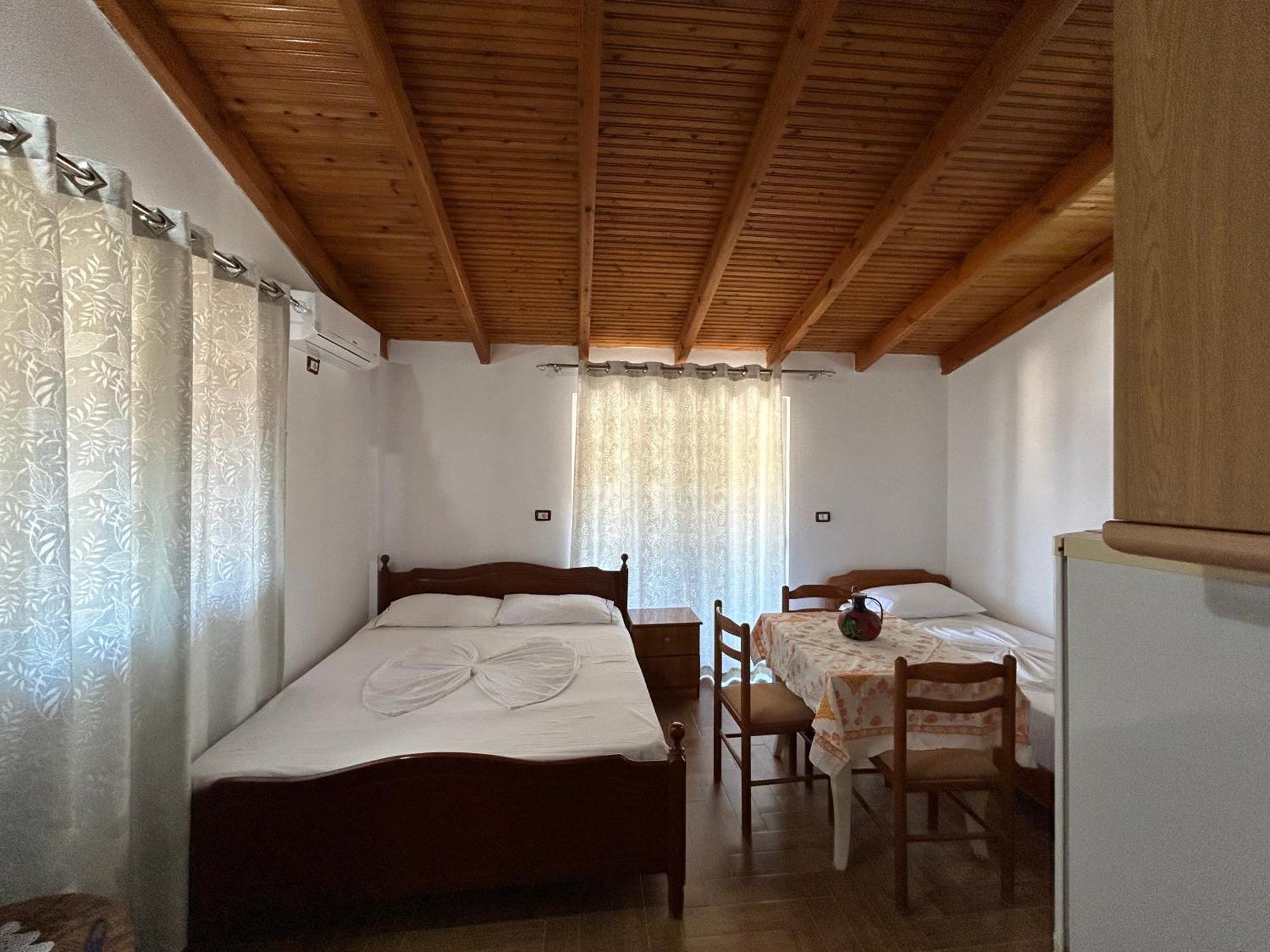 Caushi Apartments Ksamil Exterior foto